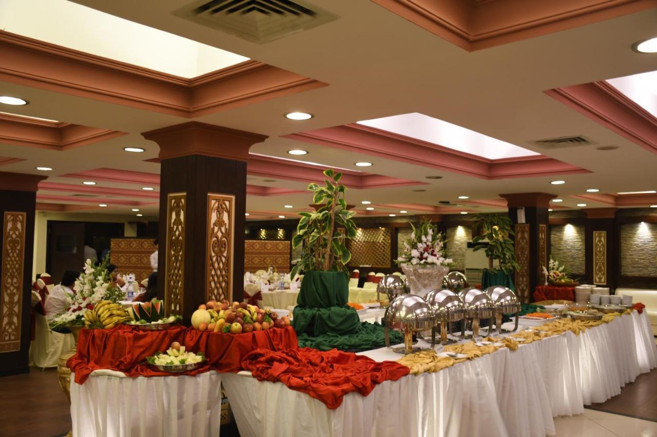 Royalton Hotel Rawalpindi Extérieur photo